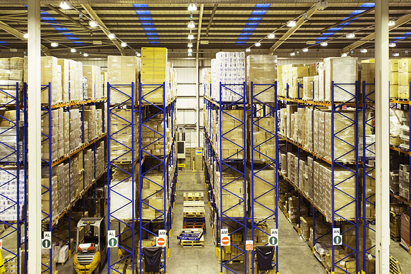 Pallet Racking Solutions narrow aisle